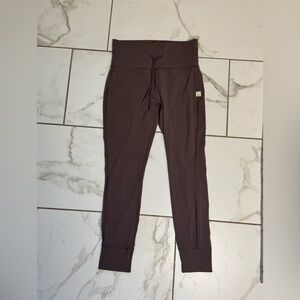 Vuori Brown High-Waisted Leggings